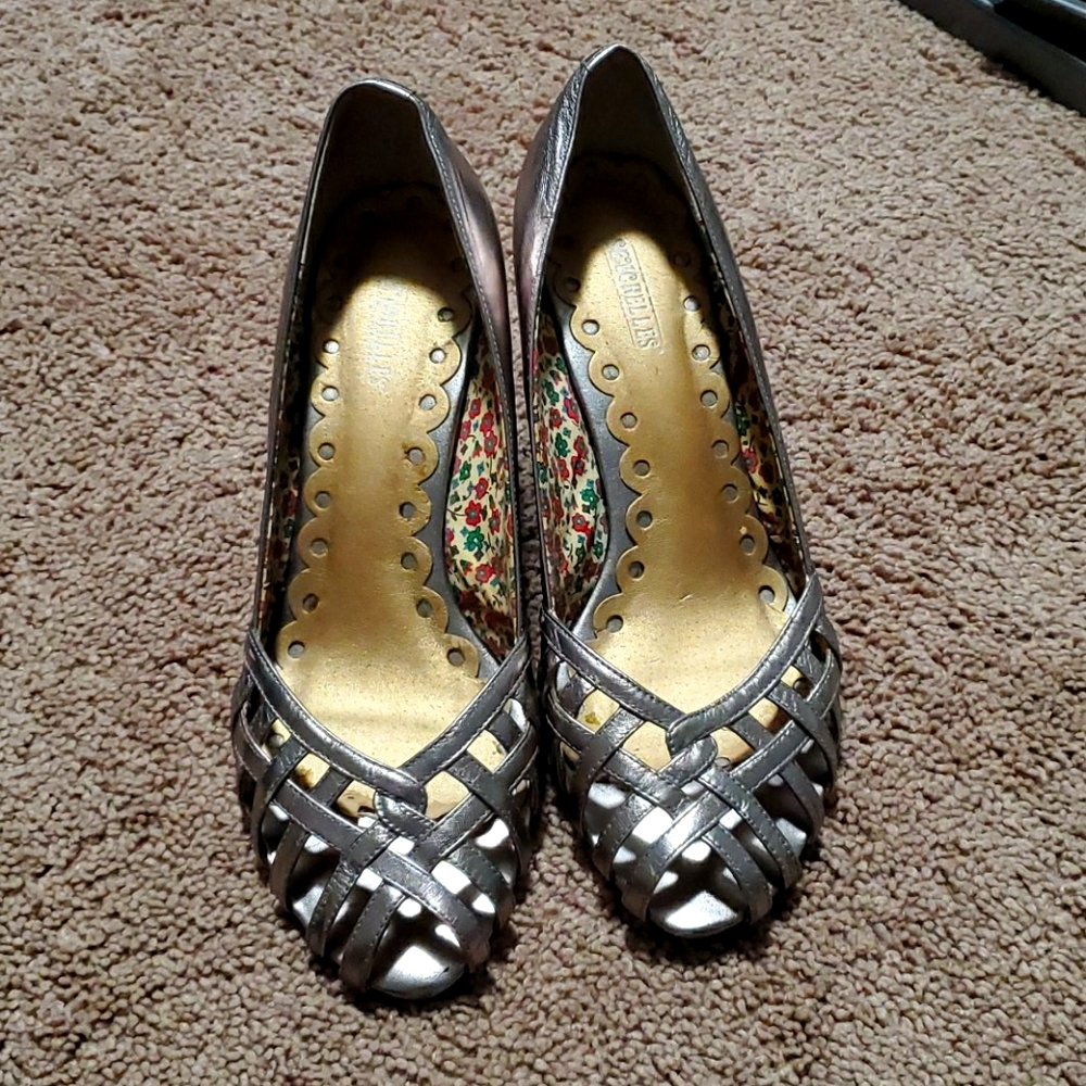 Seychelles heels